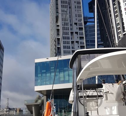 Manewrówka na katamaranie - Gdynia - Luty 2020